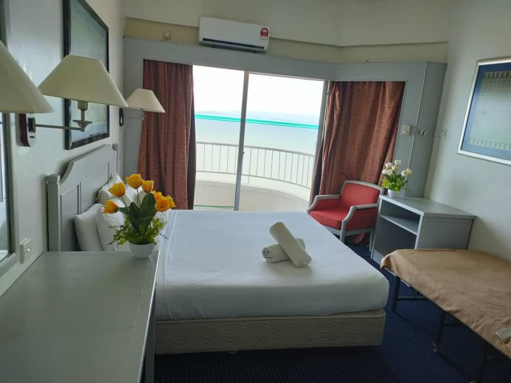 Beachfront Full Sea Penang Tanjung Bungah  Extérieur photo